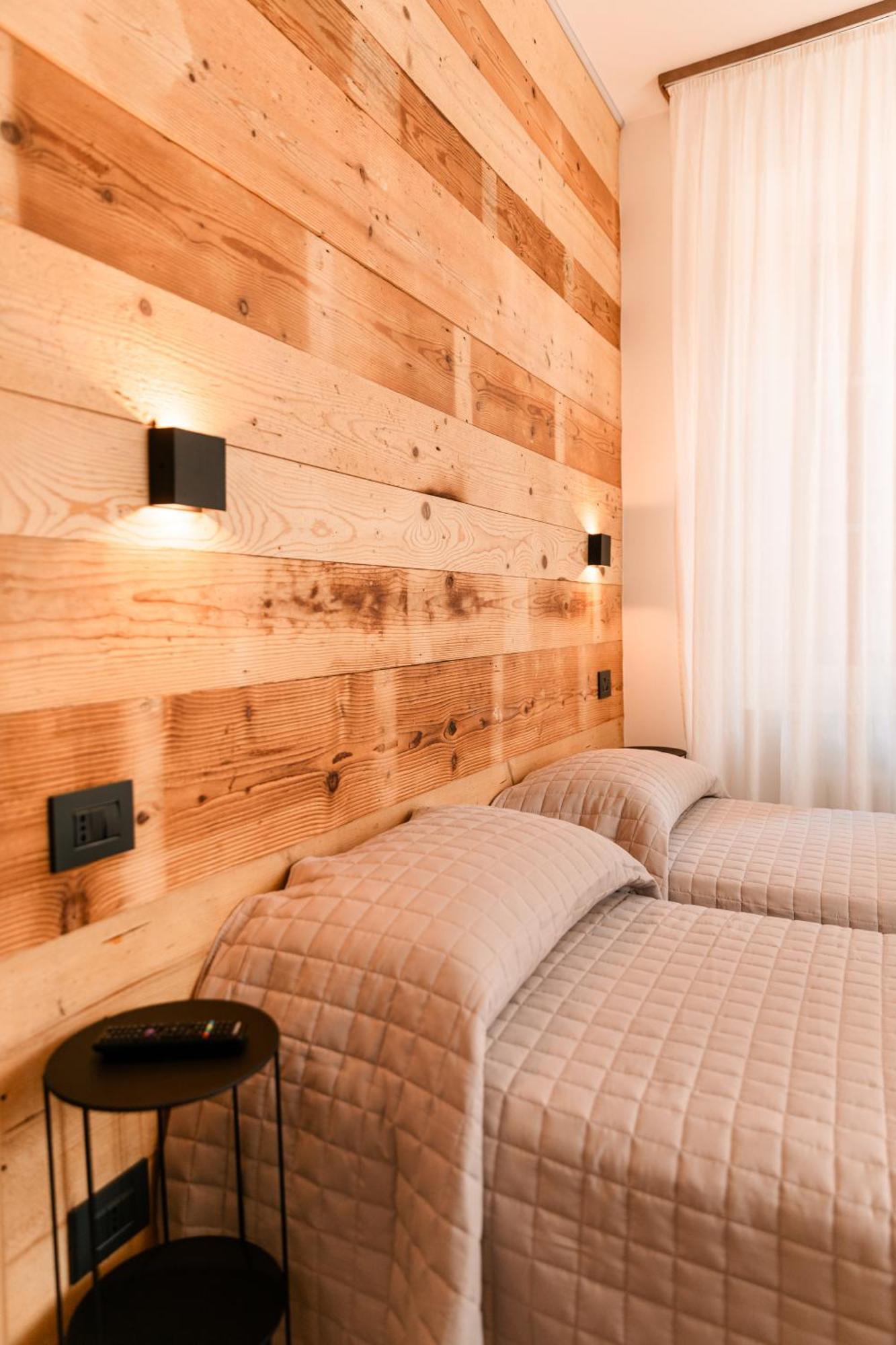 Hotel Vittoria Roncegno Luaran gambar