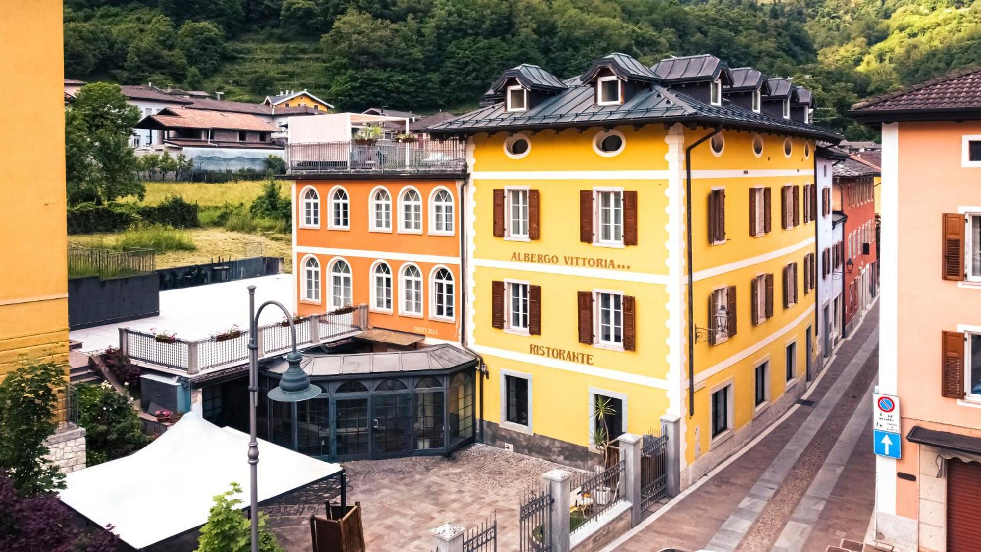 Hotel Vittoria Roncegno Luaran gambar