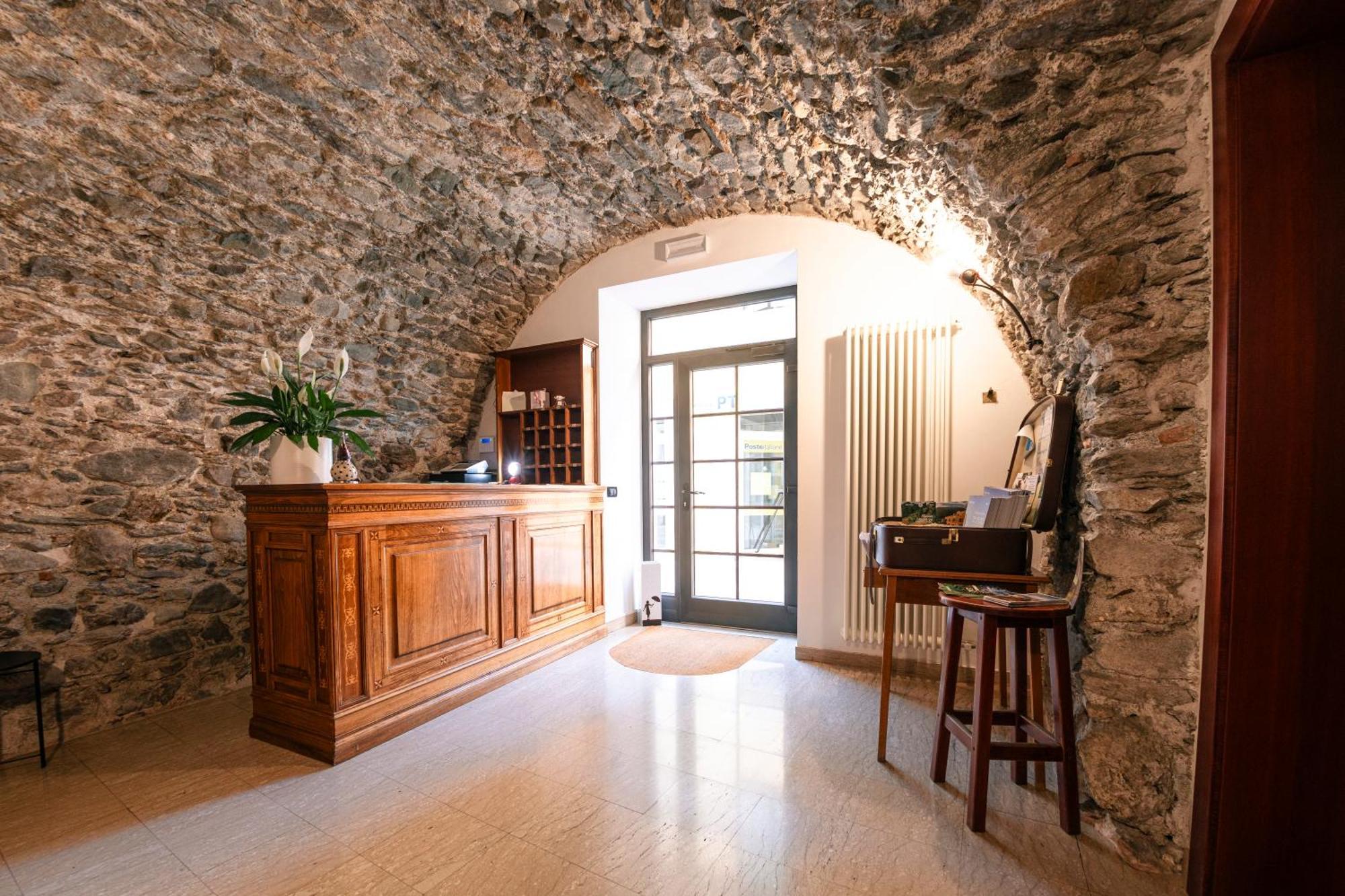 Hotel Vittoria Roncegno Luaran gambar