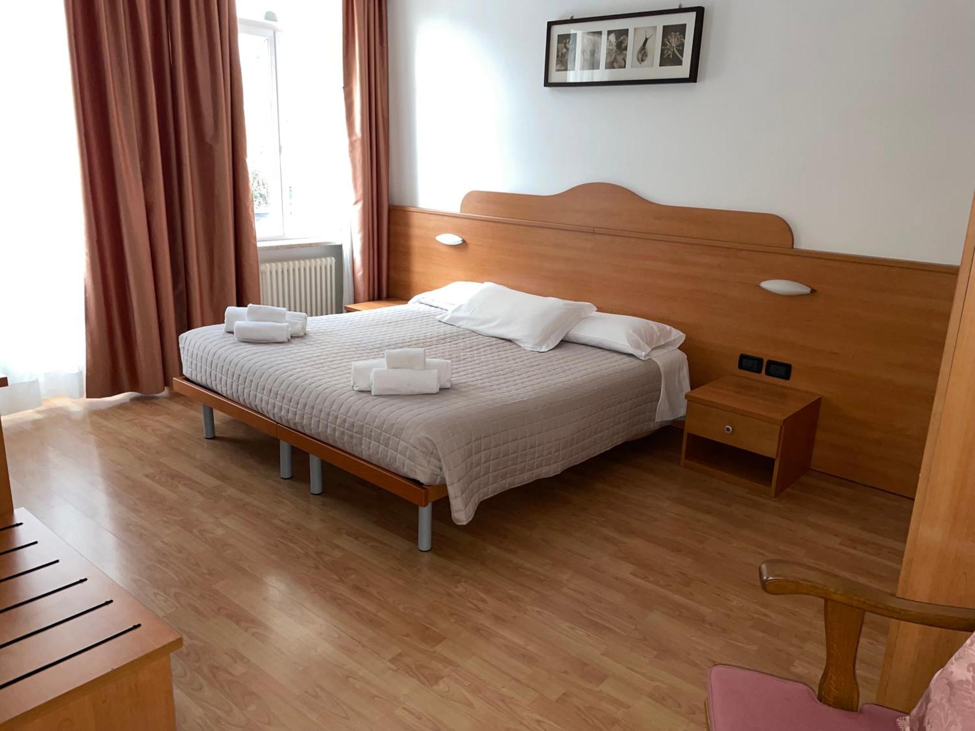 Hotel Vittoria Roncegno Luaran gambar